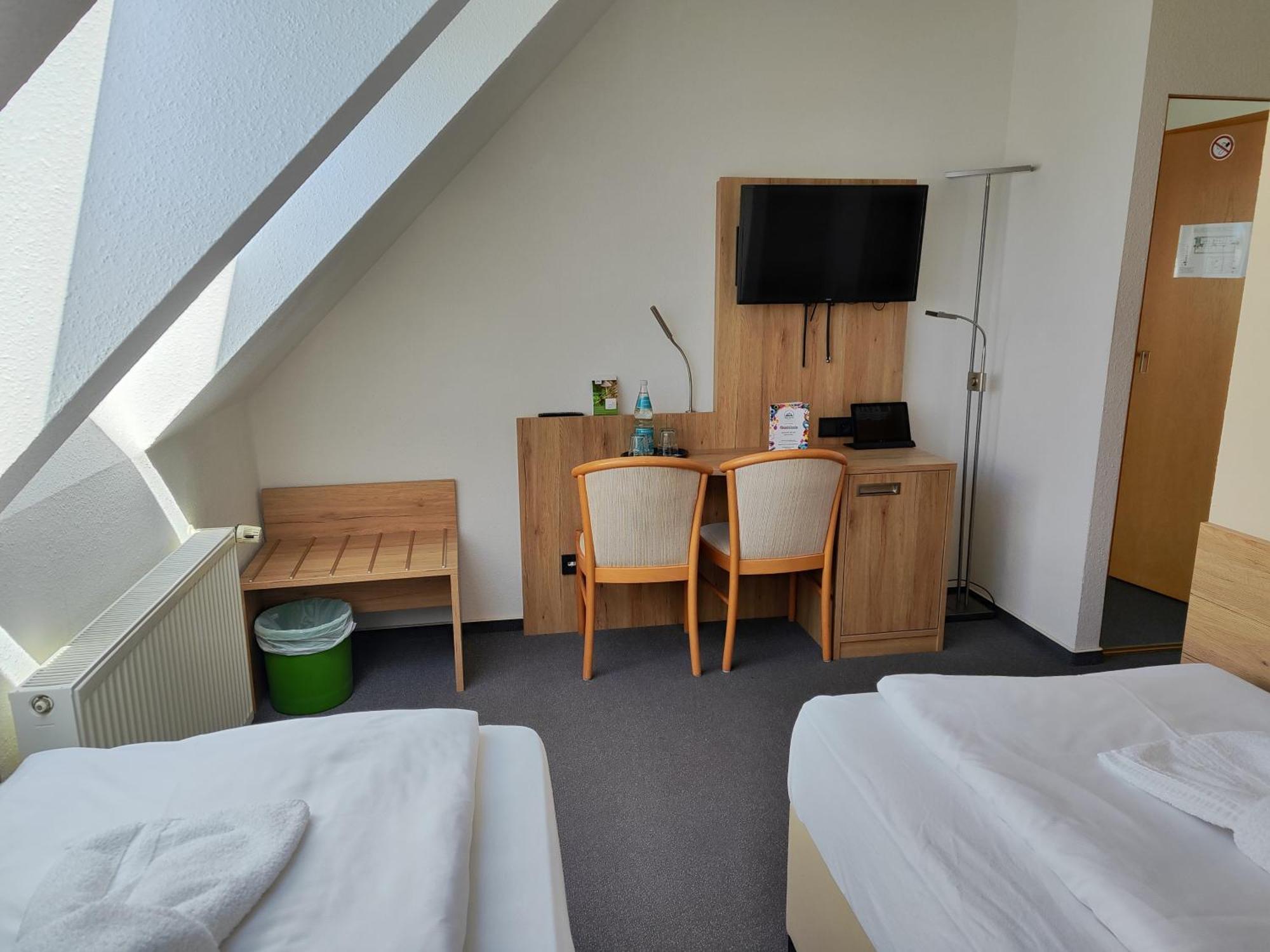 Hotel Harzresidenz Thale Rum bild